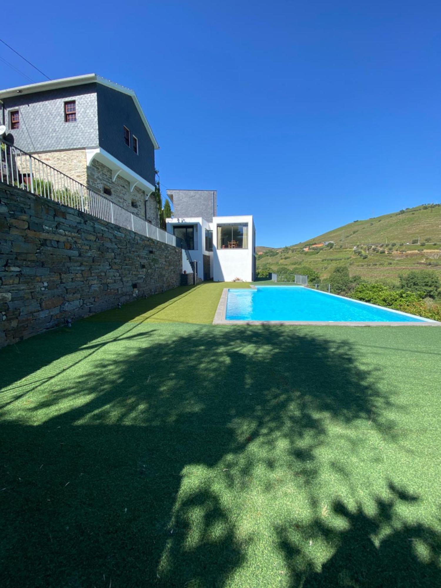 Casa Foz Do Corgo - Private Pool, Gardens And River Access Peso da Régua Zewnętrze zdjęcie